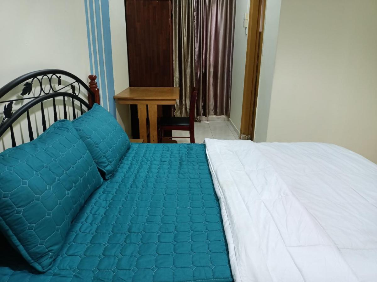 Oyo Home 90419 Sahar Guesthouse Malakka Dış mekan fotoğraf